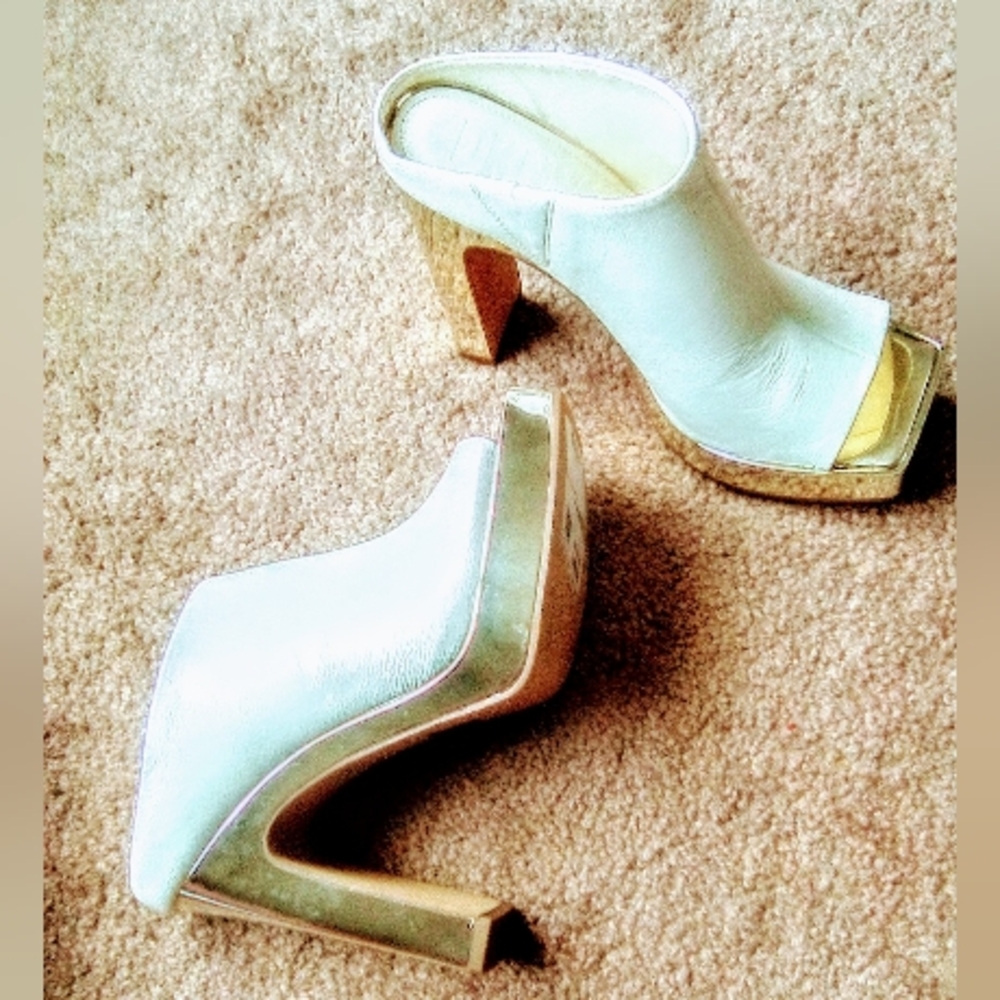 DKNY platform white heels